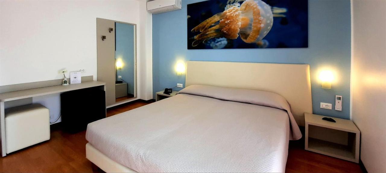 Hotel Carol Grado Zewnętrze zdjęcie