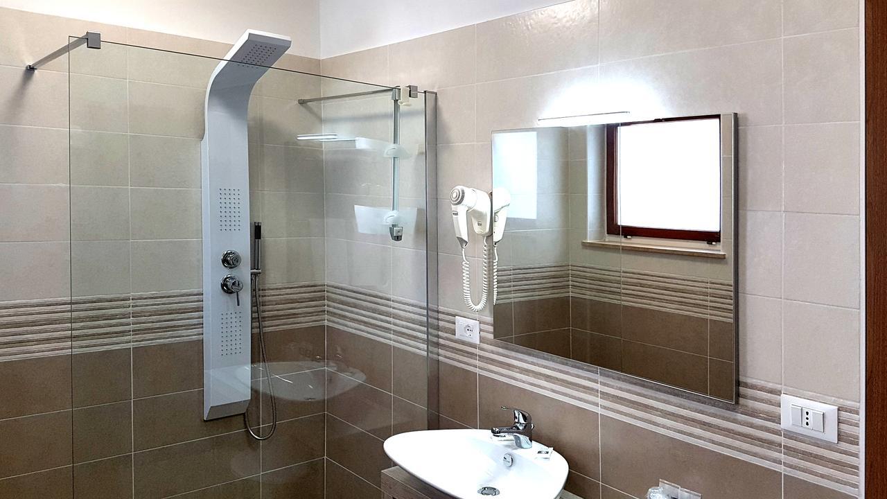 Hotel Carol Grado Zewnętrze zdjęcie