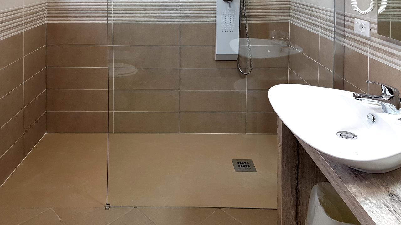 Hotel Carol Grado Zewnętrze zdjęcie